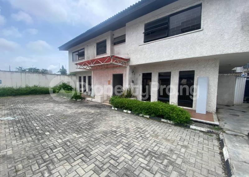 Land for sale Gcappa Est Maryland Lagos