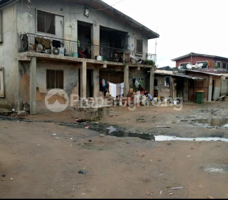 House for sale Bajulaiye Axis, Shomolu Lagos - 0