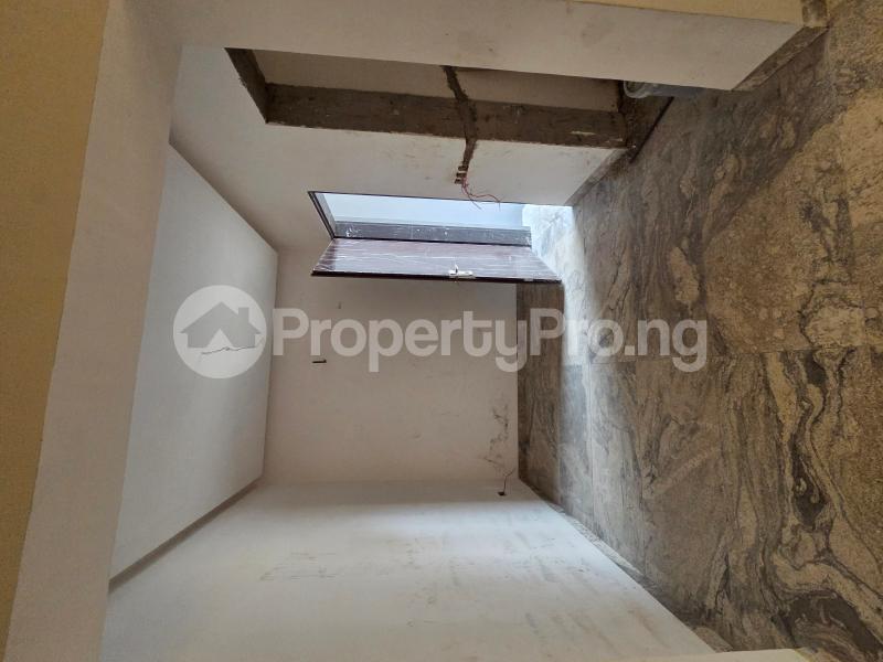 5 bedroom House for sale Adjacent Ring Road 2 Jabi Abuja