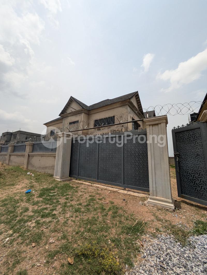 5 bedroom House for sale Opposite Turkish Hospital Idu Abuja