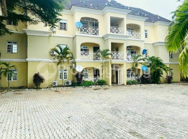 10 bedroom Flat / Apartment for sale Utako Abuja