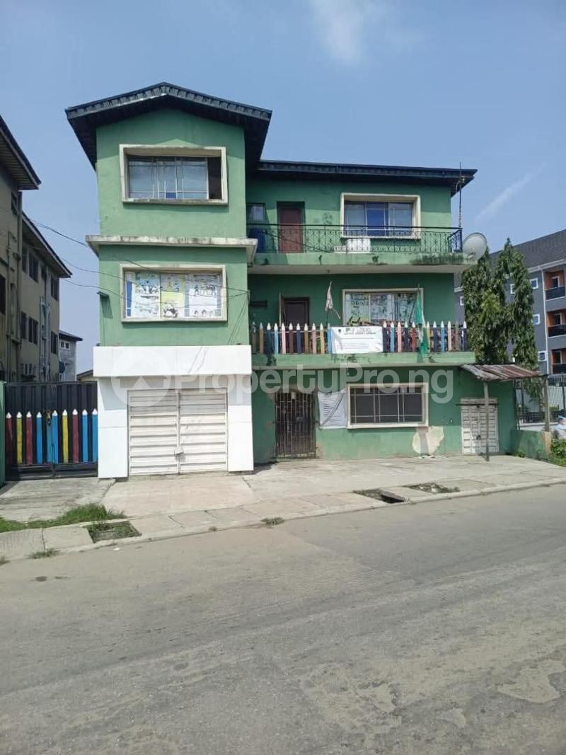3 bedroom House for sale Near Nigeria Custom Service, Onike Yaba Lagos - 0
