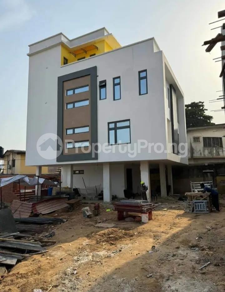 5 bedroom House for sale Maryland Ikeja Lagos