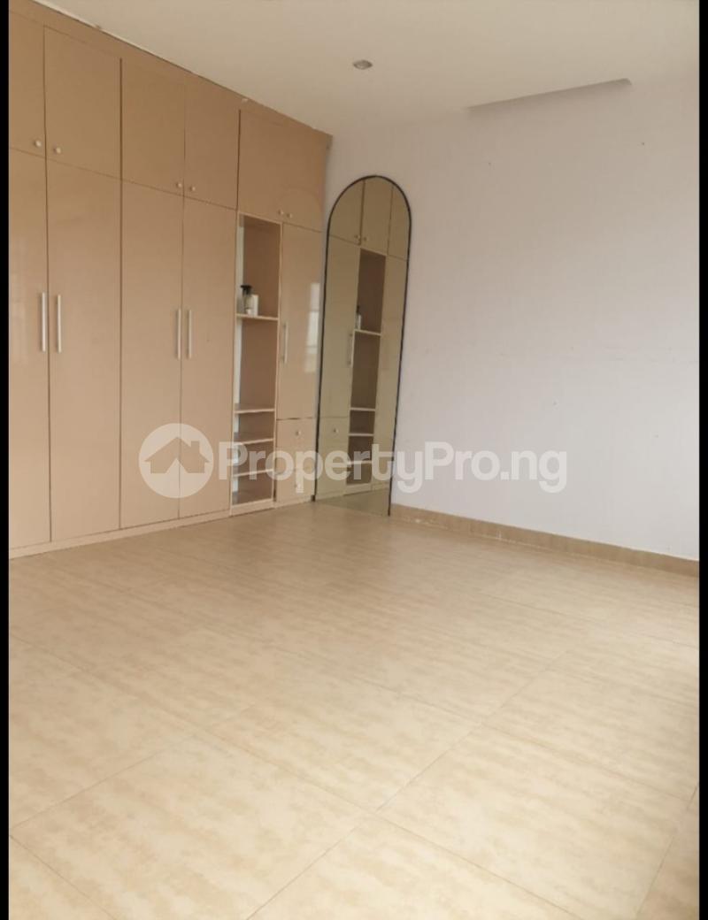 1 bedroom Flat / Apartment for rent Ologolo Lekki Lagos
