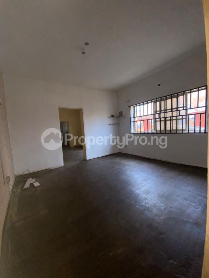 1 bedroom Flat / Apartment for rent Gwarinpa Gwarinpa Abuja - 1