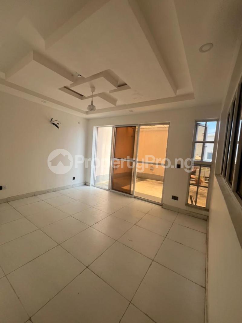 1 bedroom Flat / Apartment for rent chevron Lekki Lagos