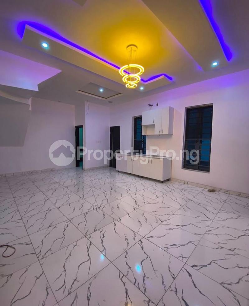 1 bedroom Flat / Apartment for rent orchid Lekki Lagos