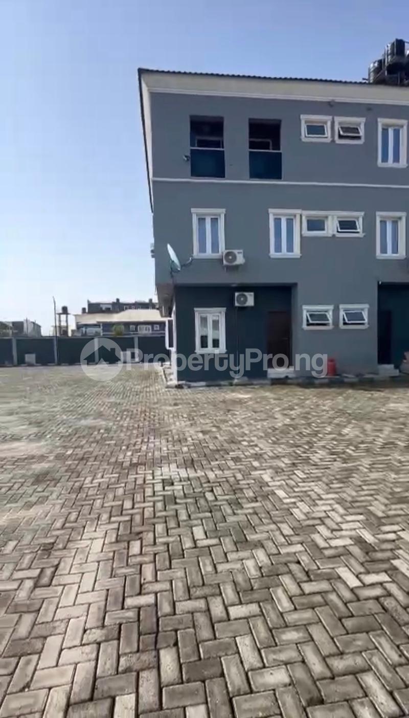 1 bedroom Flat / Apartment for rent Ologolo Lekki Lagos
