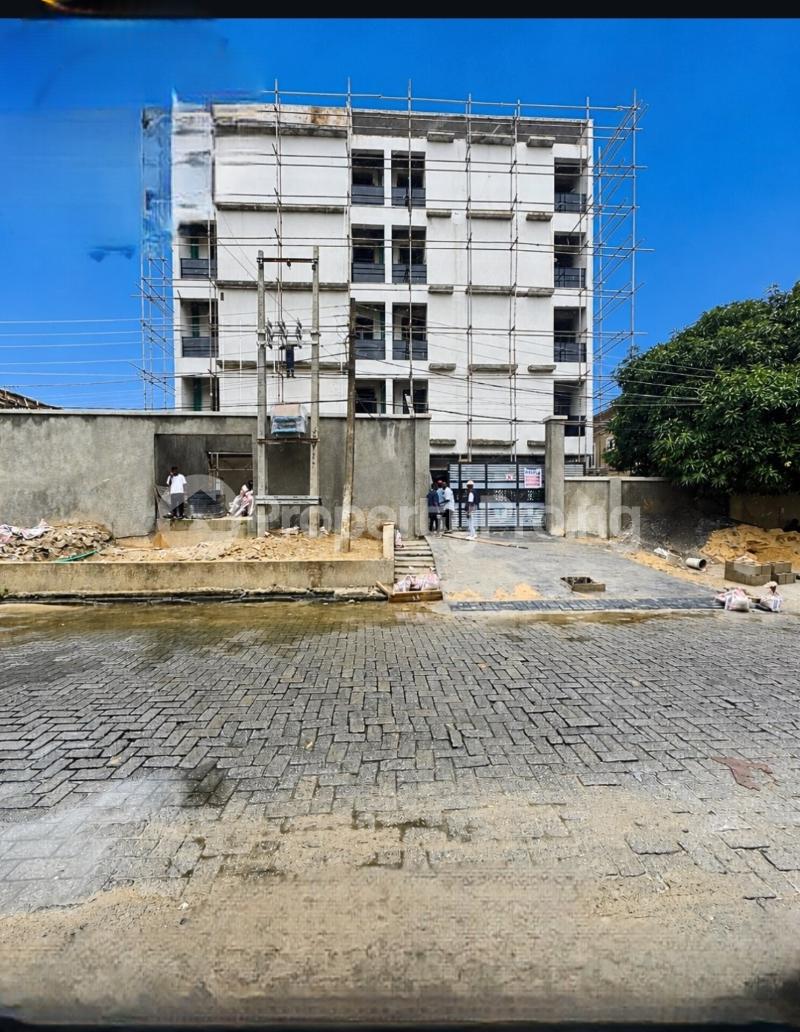 2 bedroom House for sale Lekki Phase 1 Lekki Lagos