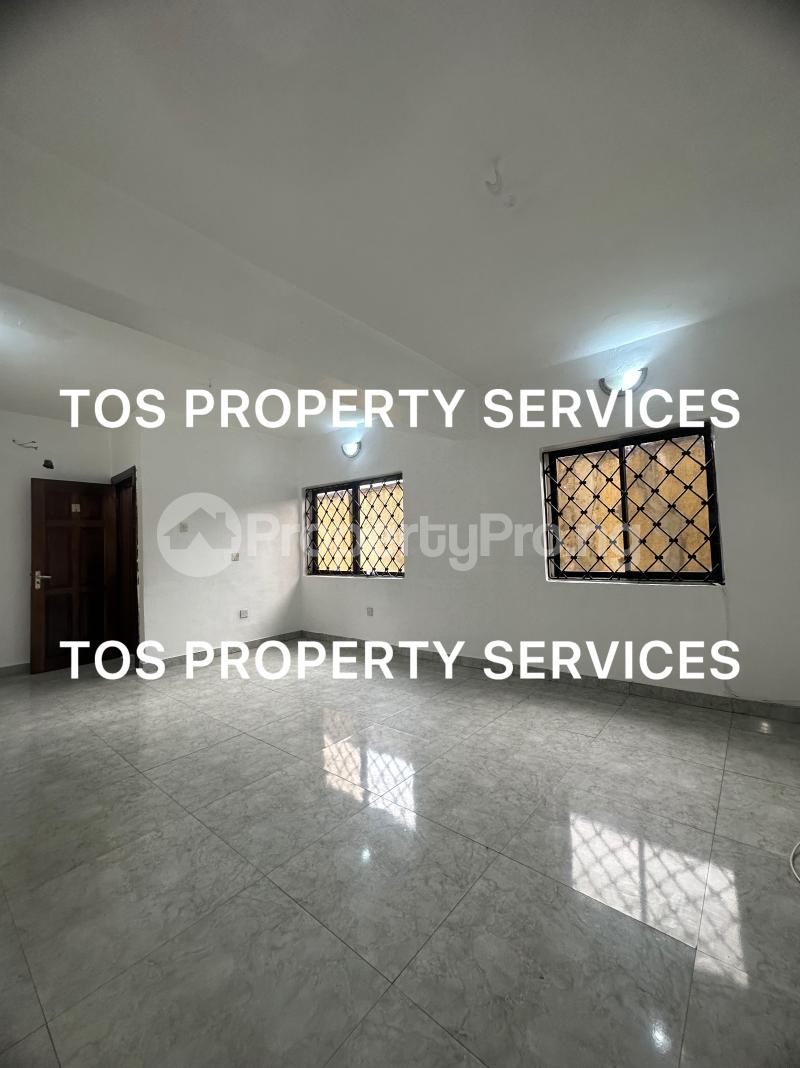 2 bedroom Flat / Apartment for rent Sabo Alagomeji, Yaba, Lagos. Alagomeji Yaba Lagos