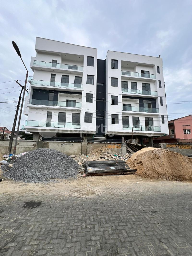 2 bedroom House for sale Off Admiralty Road Lekki Phase 1 Lekki Lagos
