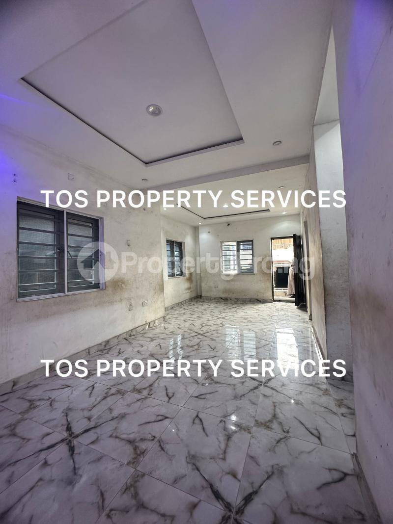 2 bedroom Flat / Apartment for rent Off Herbert Macaulay Way, Yaba ,lagos. Yaba Lagos