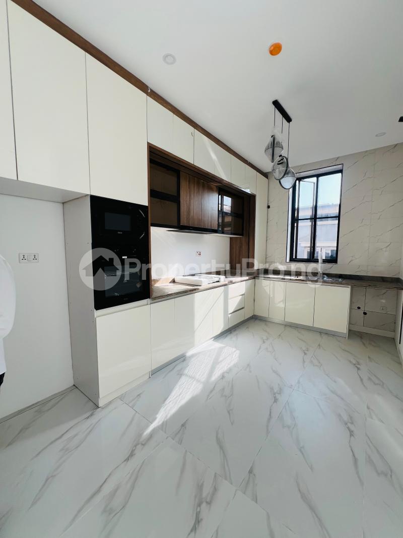 2 bedroom House for sale Ikota Lekki Lagos