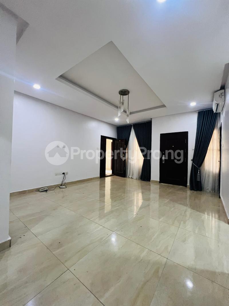 2 bedroom House for rent Lekki Phase 1 Lekki Lagos