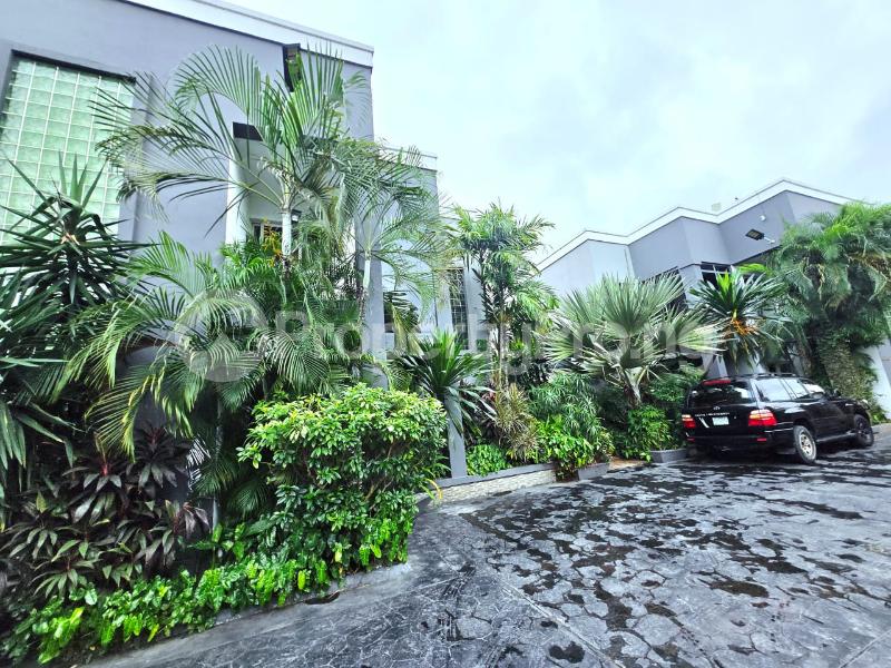 2 bedroom Flat / Apartment for rent Lekki Phase 1 Lekki Lagos