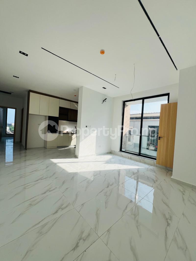 2 bedroom House for sale Ikota Lekki Lagos