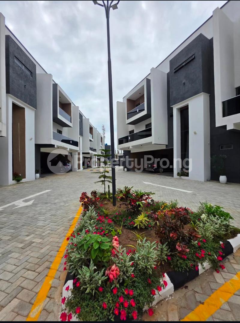 2 bedroom House for sale Ikate Lekki Lagos