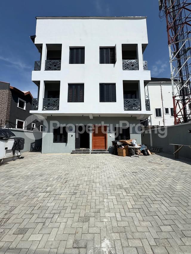 2 bedroom Flat / Apartment for rent 2 Bedroom Apartments For Rent Osapa london Lekki Lagos