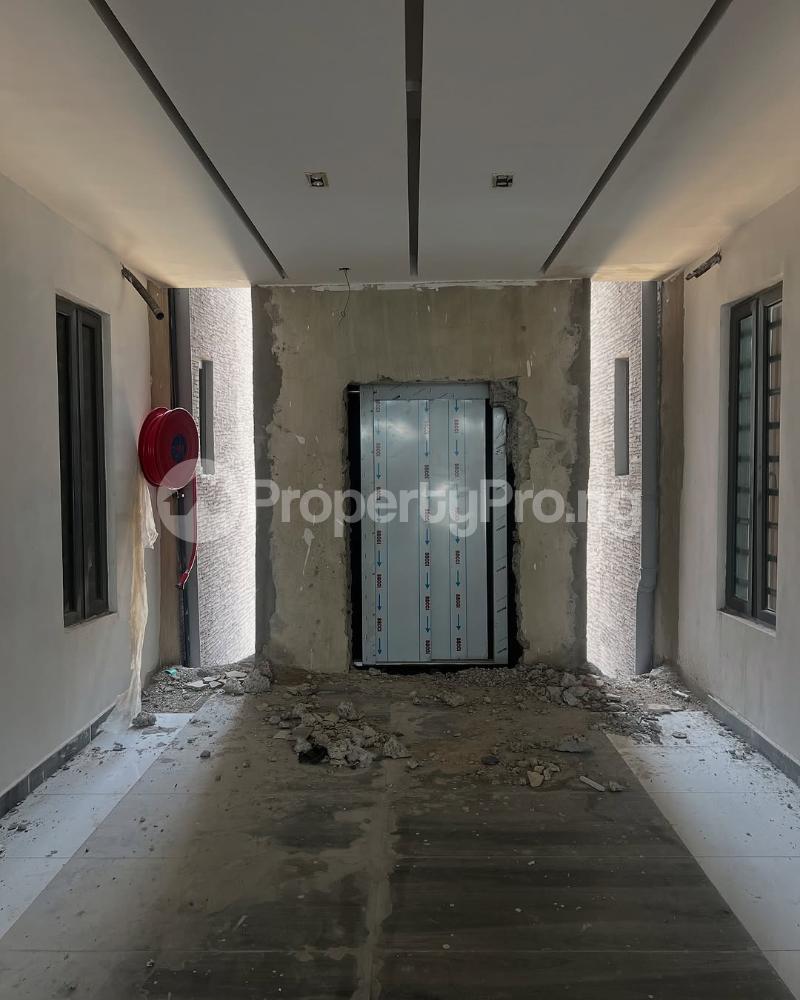 2 bedroom House for sale Ikate Lekki Lagos