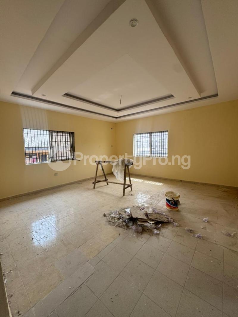 2 bedroom Flat / Apartment for rent Estate Igbo-efon Lekki Lagos