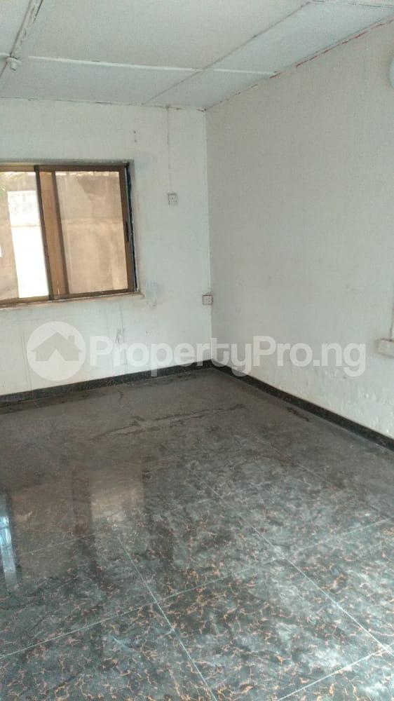 2 bedroom Flat / Apartment for rent Onike, Yaba, Lagos. Onike Yaba Lagos
