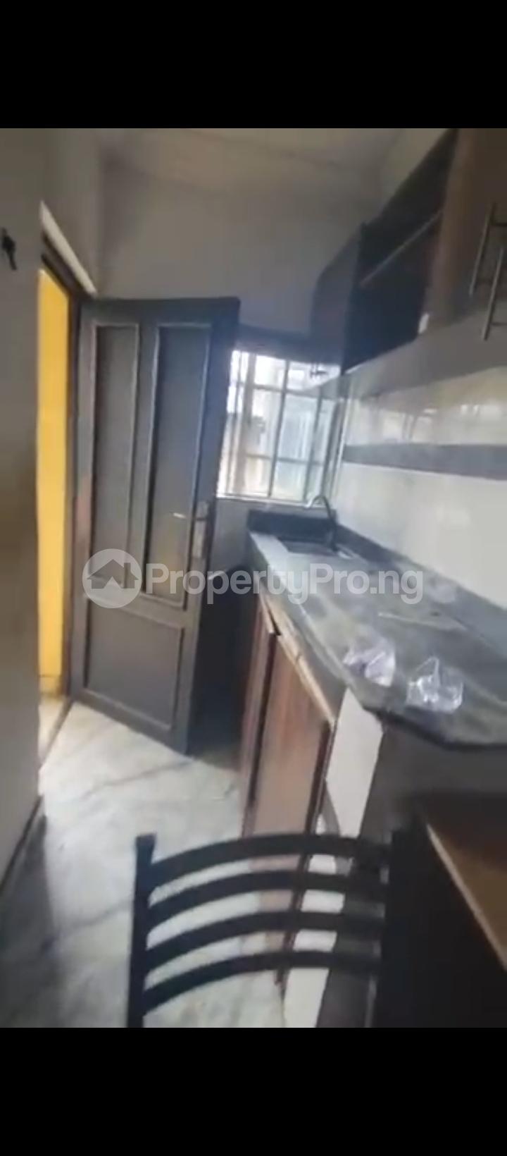 2 bedroom Flat / Apartment for rent Fola Agoro Yaba Lagos