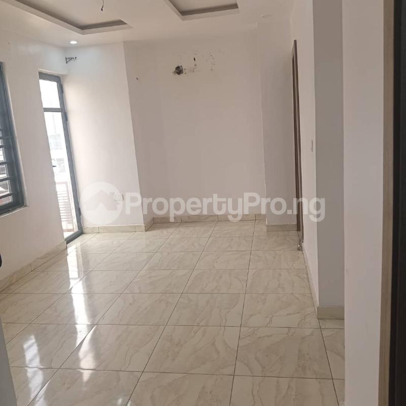 2 bedroom Flat / Apartment for rent Ologolo Lekki Lagos