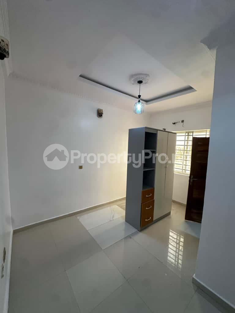 2 bedroom Flat / Apartment for rent Ologolo Lekki Lagos