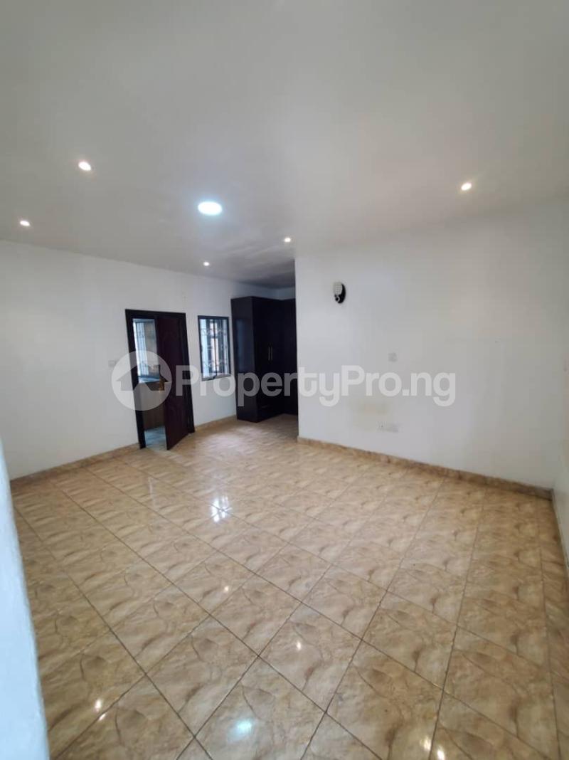 2 bedroom Flat / Apartment for rent Estate Orchid Lekki Lagos