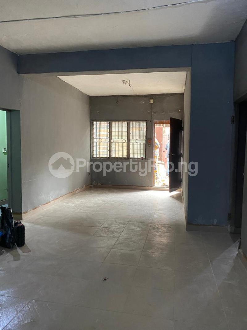 2 bedroom Flat / Apartment for rent Morocco Shomolu Lagos
