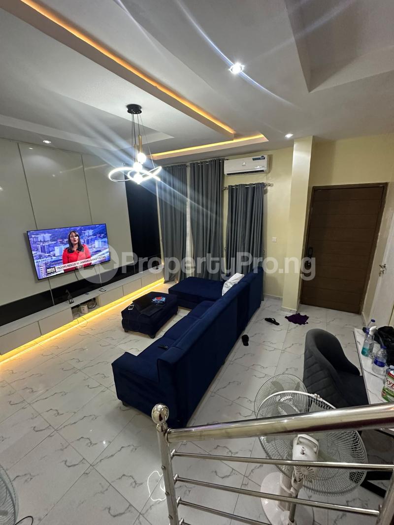2 bedroom House for rent Chevron Lekki Lagos