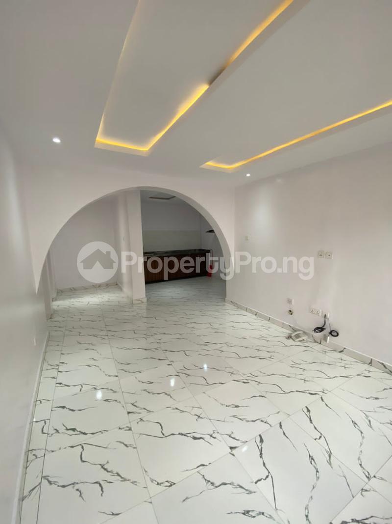 2 bedroom House for rent Phase 1, Lekki Lagos