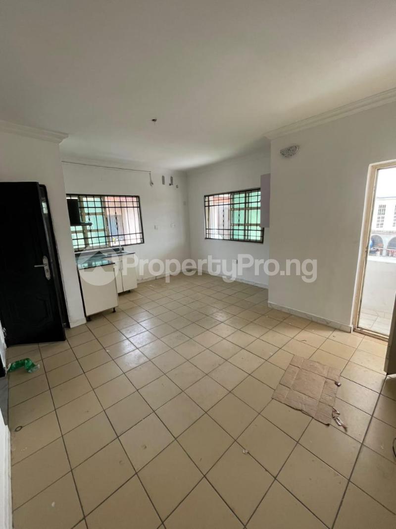 2 bedroom Flat / Apartment for rent Igbo-efon Lekki Lagos