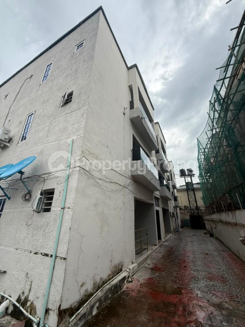 2 bedroom Flat / Apartment for rent Osapa london Lekki Lagos