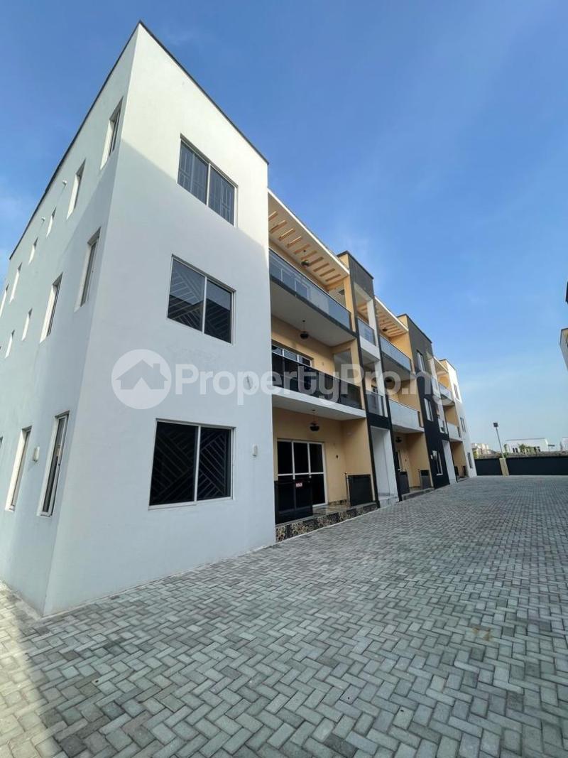 2 bedroom House for sale In A Good And Secured Estate At Mobil Road Ajah Ilaje Ilaje Ajah Lagos