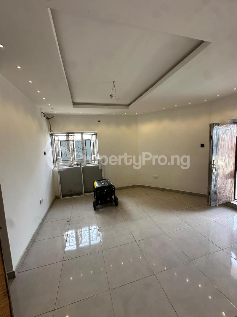 2 bedroom Flat / Apartment for rent Ologolo Lekki Lagos