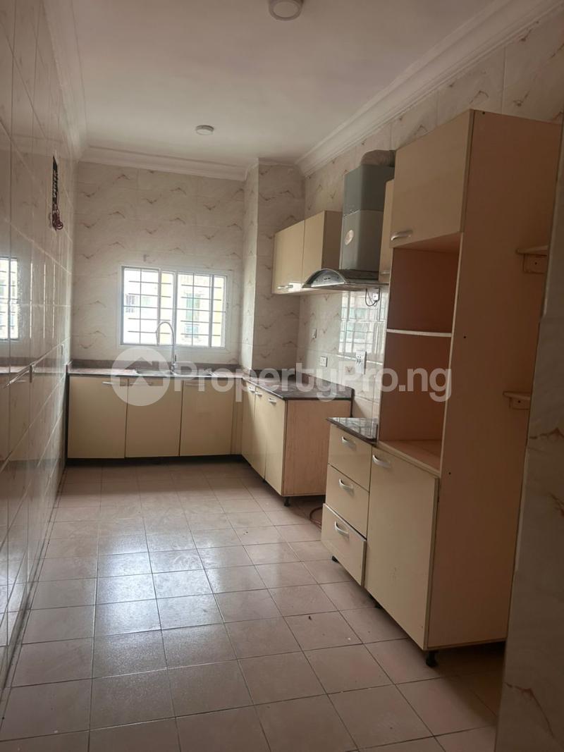 2 bedroom Flat / Apartment for rent chevron Lekki Lagos