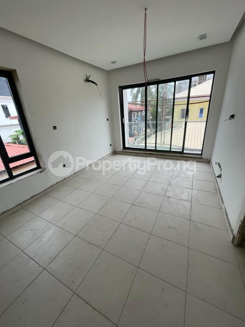2 bedroom Flat / Apartment for sale Ologolo Lekki Lagos