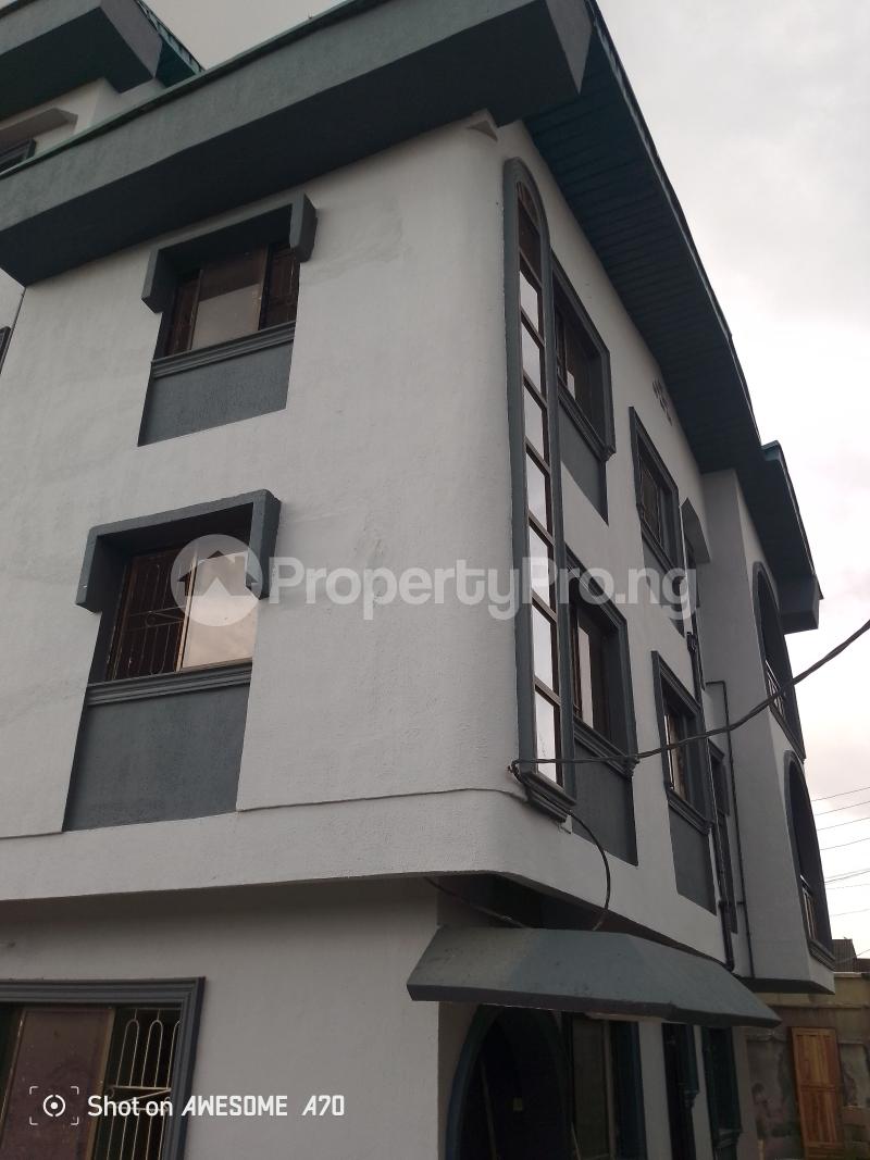 2 bedroom House for rent Estate Ado Ajah Lagos