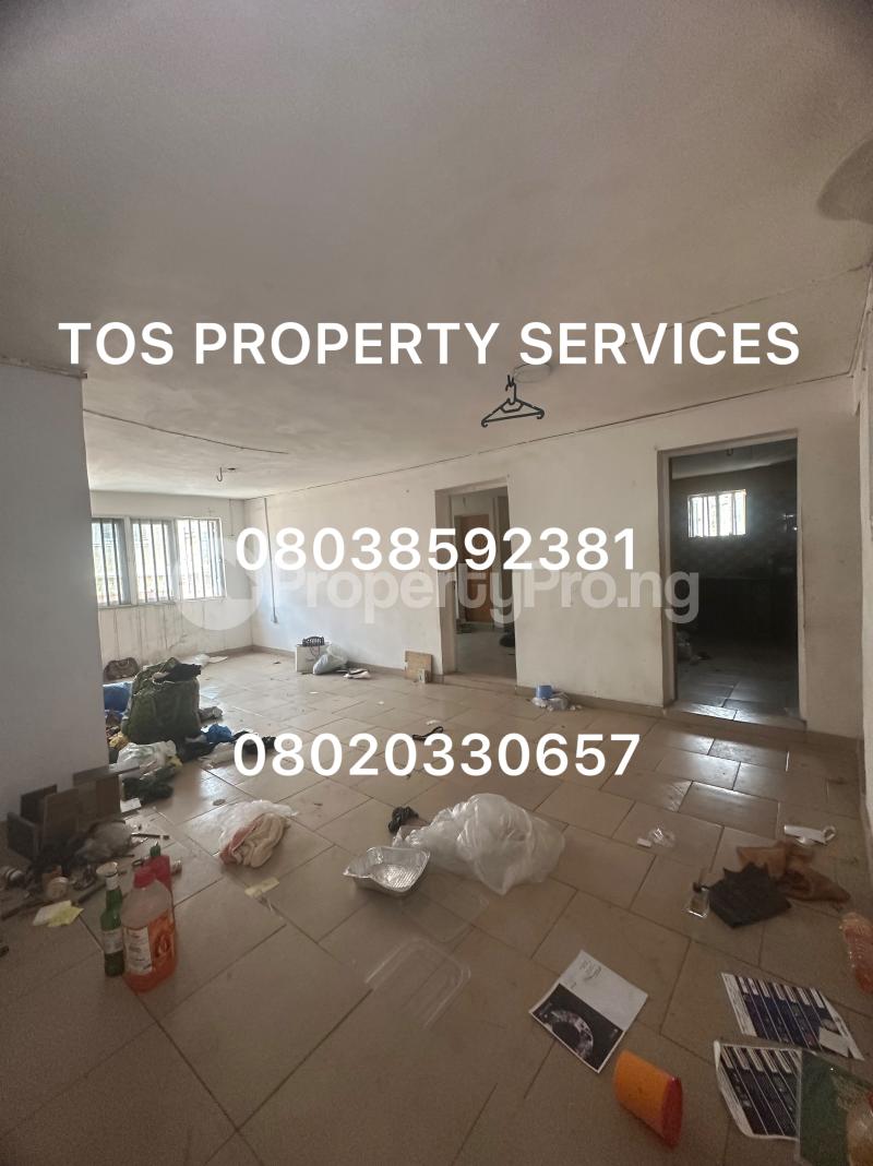 3 bedroom Flat / Apartment for rent  Yaba Lagos