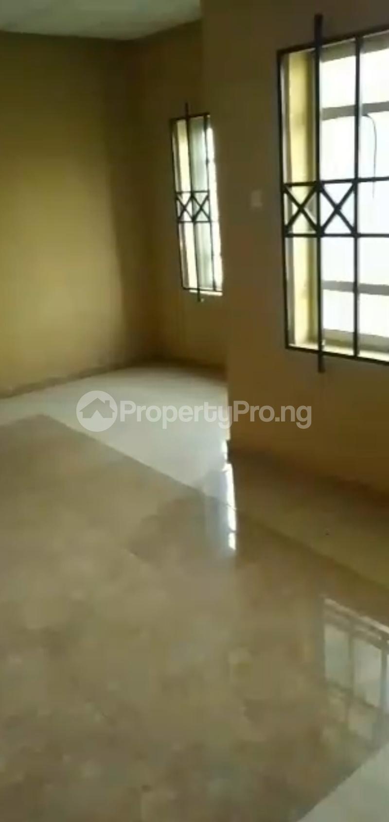 3 bedroom Flat / Apartment for rent Surulere, Lagos. Surulere Lagos