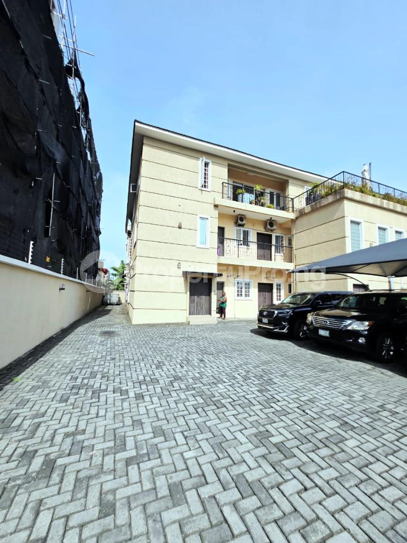 3 bedroom Flat / Apartment for rent Lekki Phase 1 Lekki Lagos
