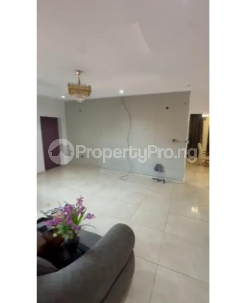 3 bedroom Flat / Apartment for rent Ologolo Lekki Lagos