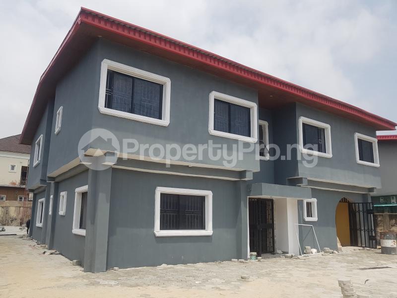 3 bedroom Flat / Apartment for rent Muri Sodiq Drive Ologolo Lekki Lagos