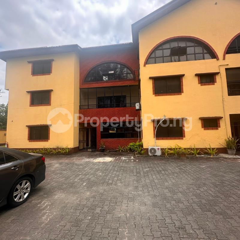 3 bedroom Flat / Apartment for rent Lekki Phase 1 Lekki Lagos