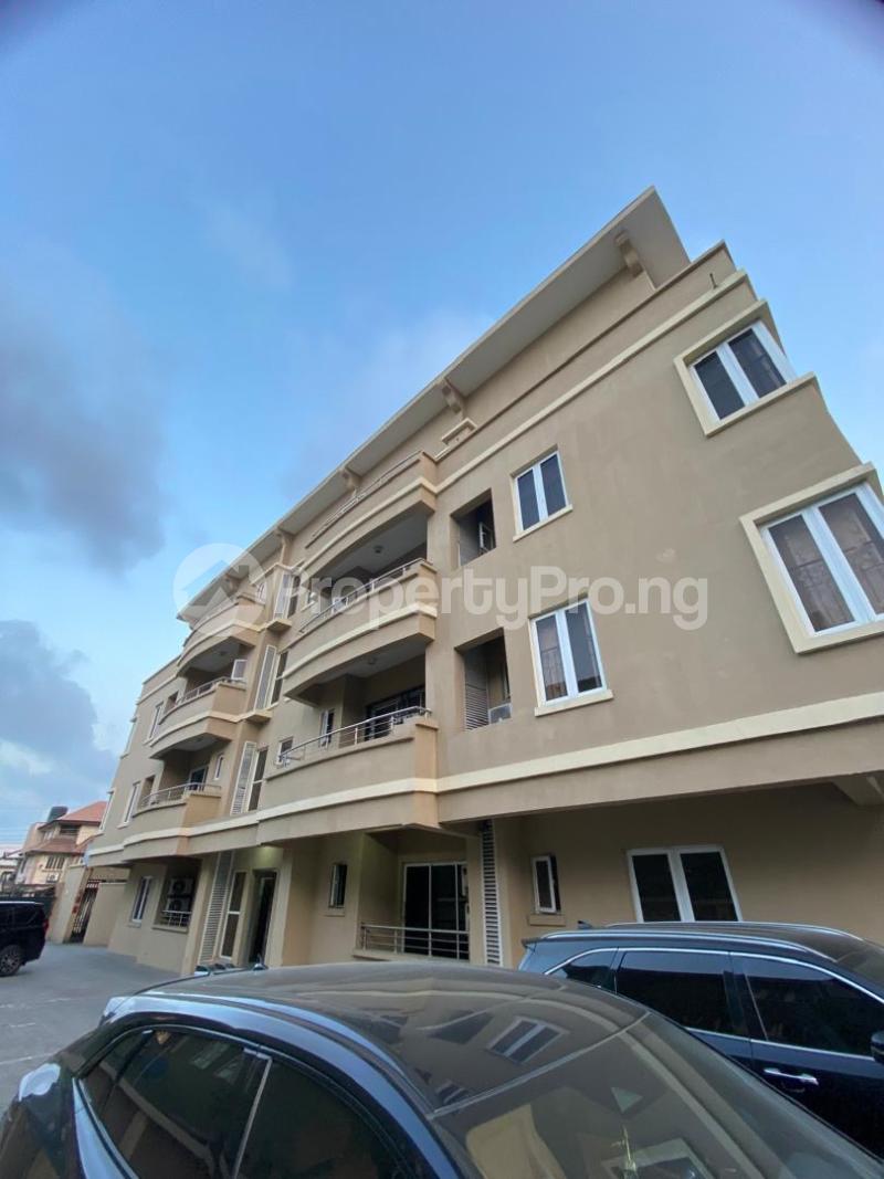 3 bedroom Flat / Apartment for rent Lekki 1 Lagos Lekki Phase 1 Lekki Lagos