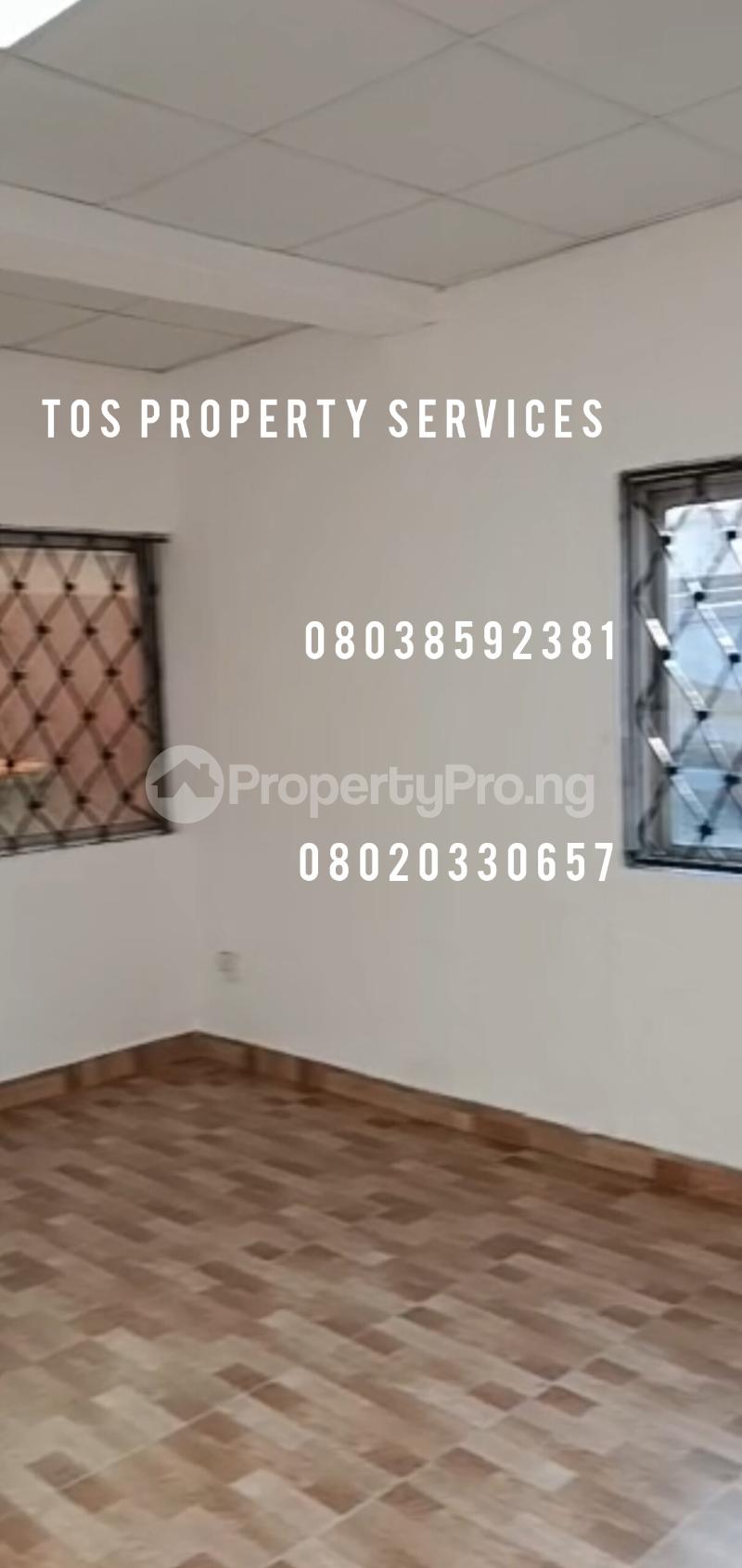 3 bedroom Flat / Apartment for rent Surulere, Lagos. Surulere Lagos