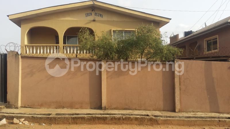 3 bedroom Flat / Apartment for rent Brown Estate Alagbado Abule Egba Lagos