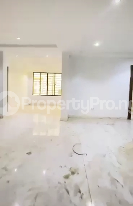 3 bedroom Flat / Apartment for rent Guzape Abuja