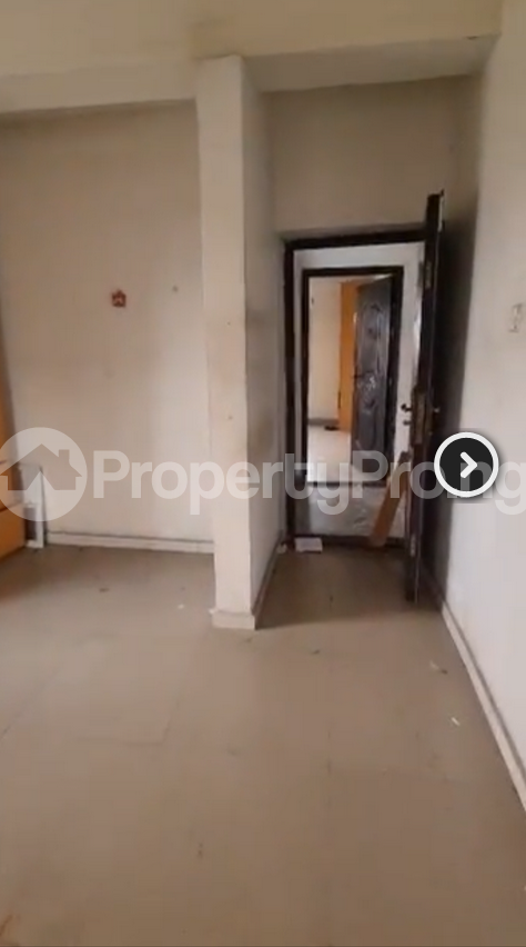 3 bedroom Flat / Apartment for rent Miyaki Oworonshoki Gbagada Lagos